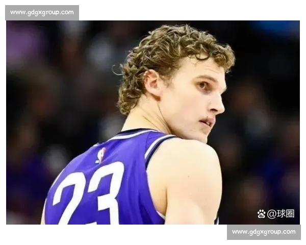 莱斯特城迎战布加拉关键对决欧战前景引发关注球迷热议赛场走势分析